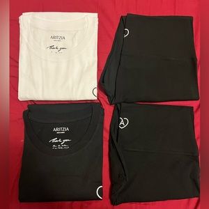 Aritizia Bundle - 2 T-Shirts and 2 Leggings - Large